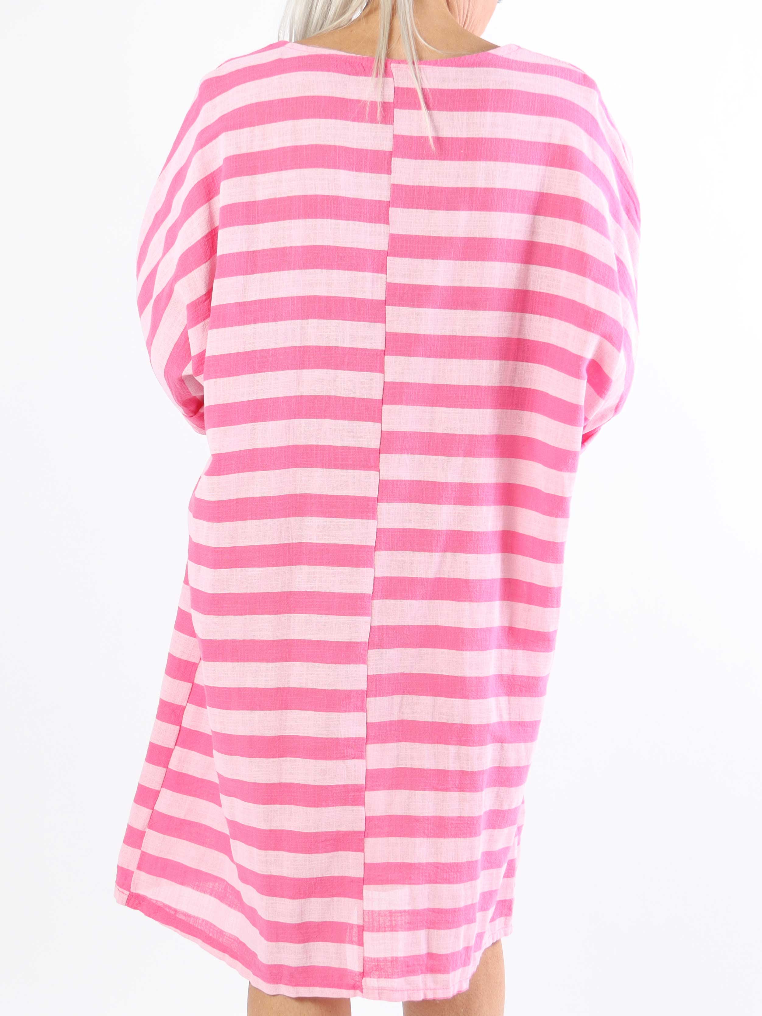 Claudine - Sød plussize stribet bomuldskjole